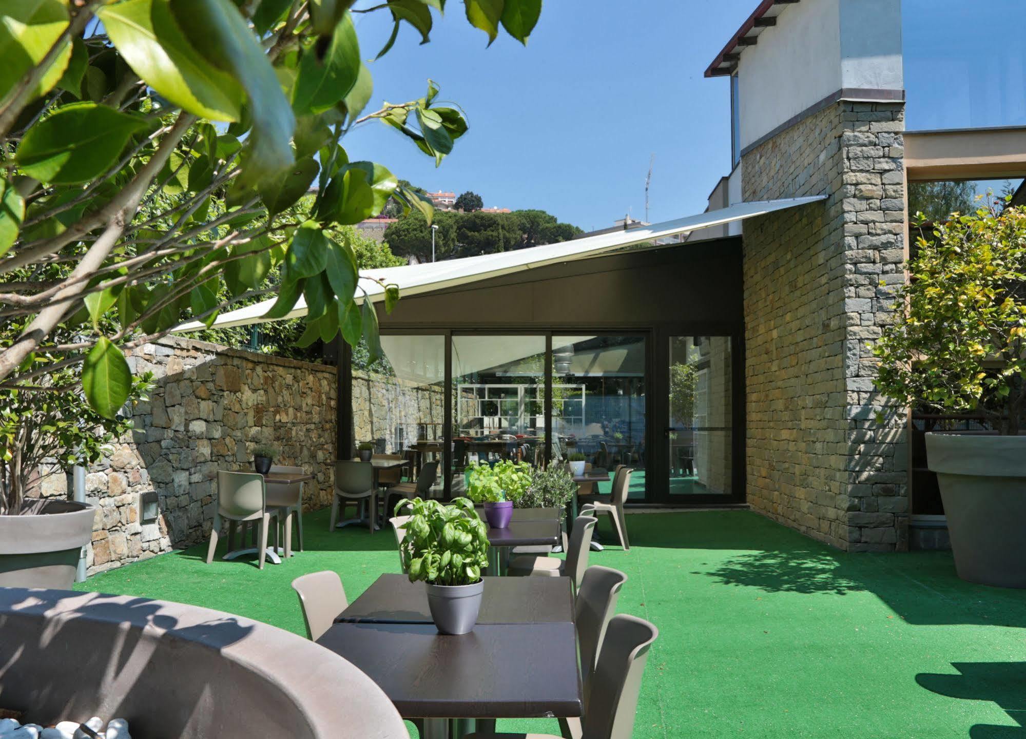 Best Western Hotel Anthurium Santo Stefano al Mare Zewnętrze zdjęcie